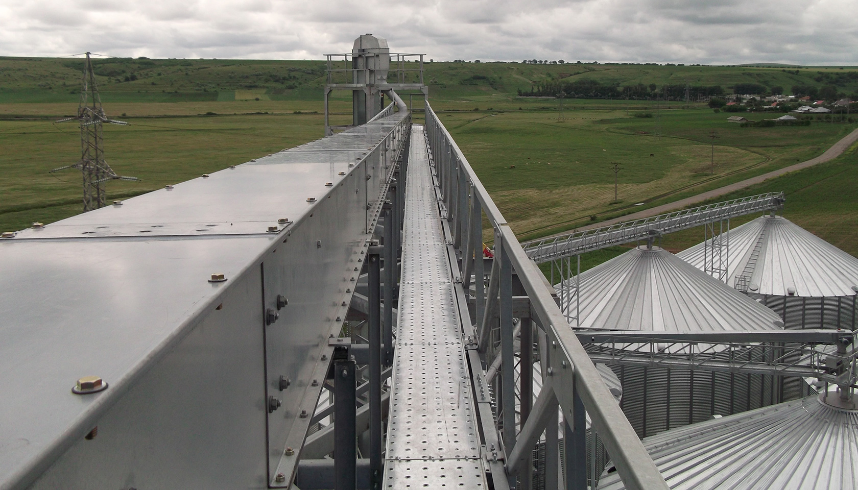 Fabrică de nutrețuri combinate NUTRIVA