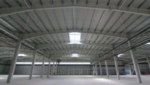 Hală de producție materiale termoplastice Tecnostamp Triulzi East Europe