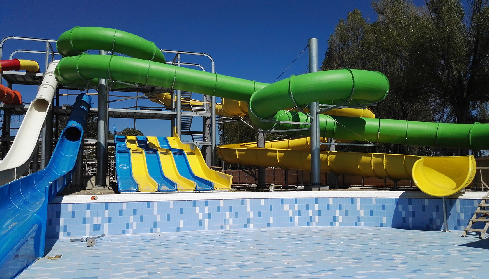 Reabilitare si modernizare Insula de agrement Bacau