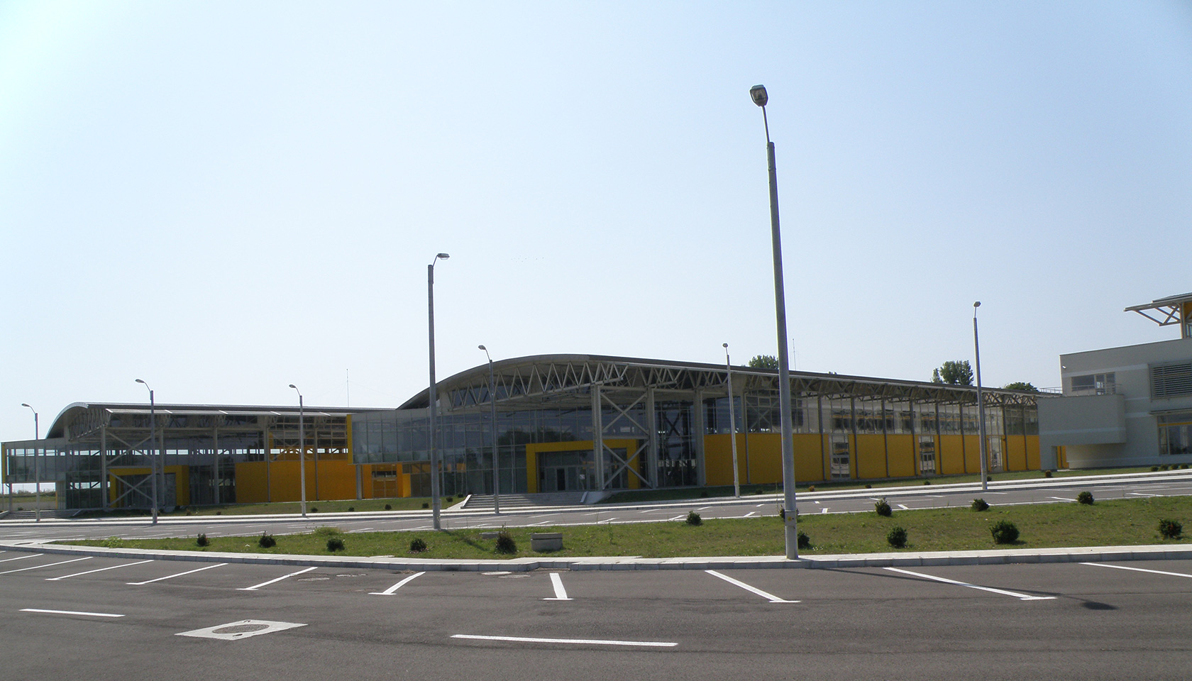 Centrul de Afaceri si Expozitii Bacau