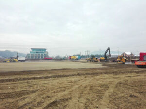 Șantier magazin materiale de construcții Dedeman Onești