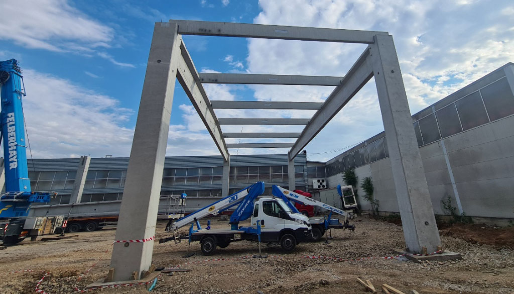 Hală depozitare și producție SEGEZHA PACKAGING Ploiești